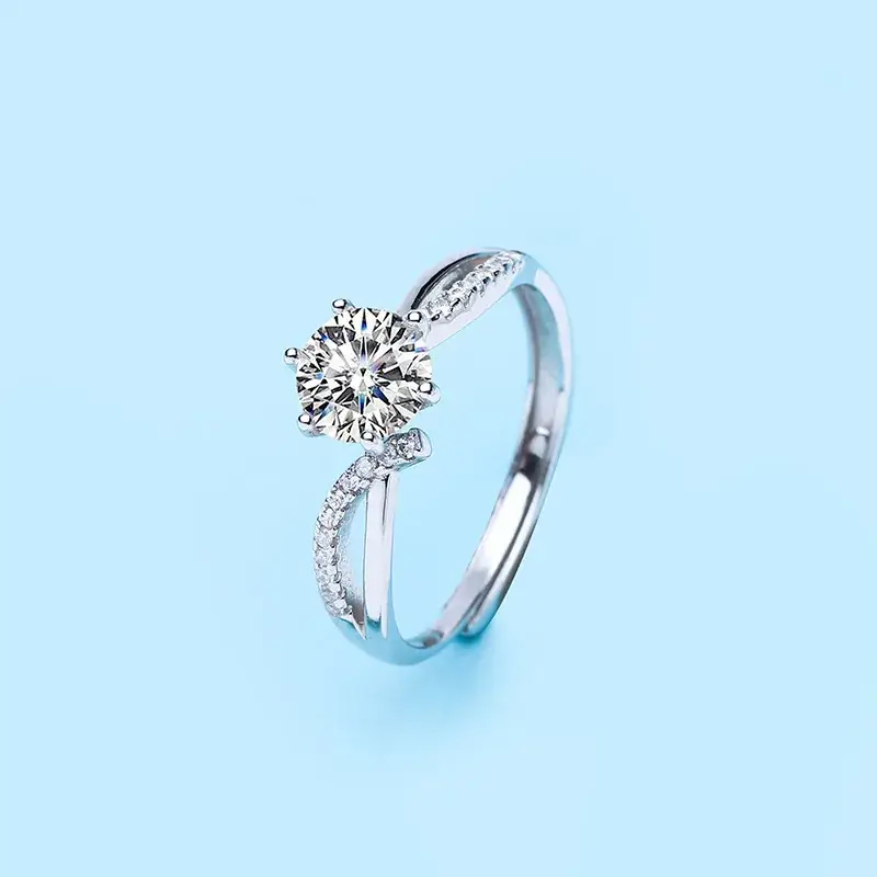 Moissanite Heart Ring S925 Silver Plated Platinum Gold Texture