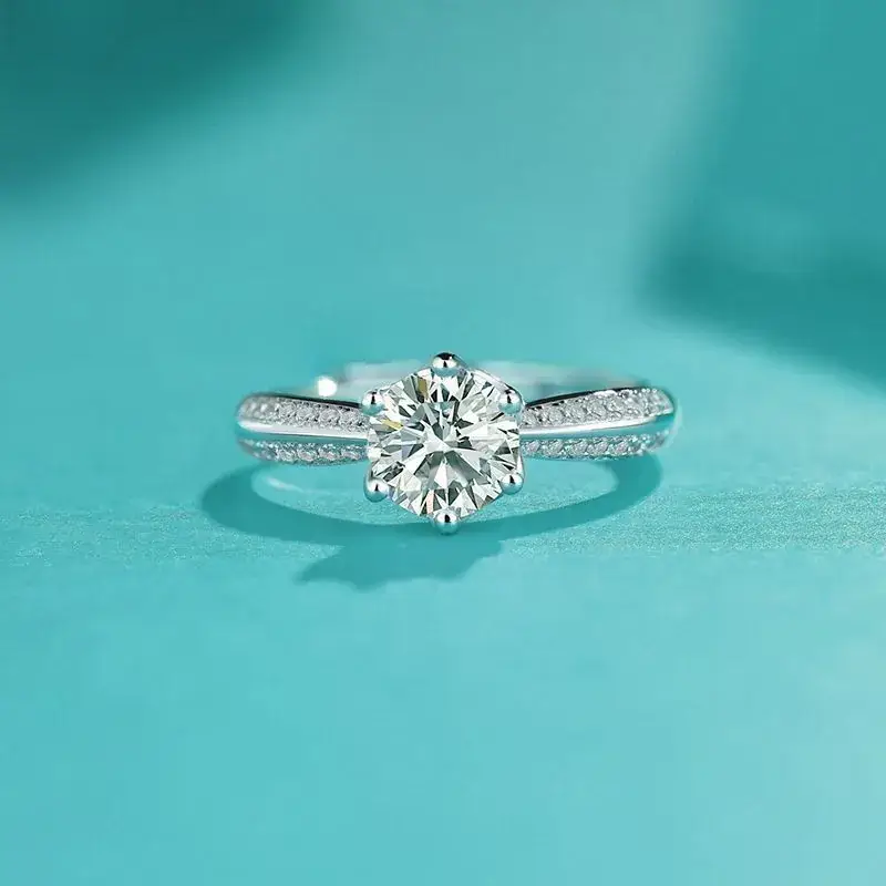 Moissanite Heart Ring S925 Silver Plated Platinum Gold Texture