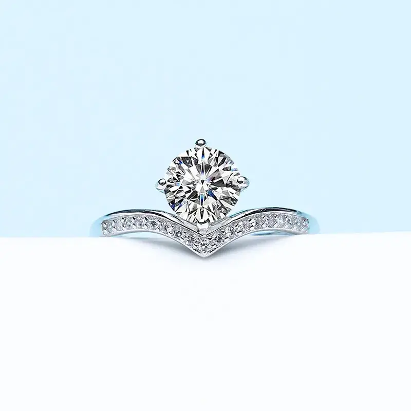 Moissanite Heart Ring S925 Silver Plated Platinum Gold Texture