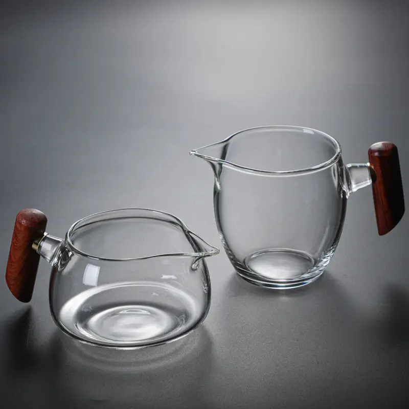 Heat-Resistant Wooden Handle Glass Fair Cup Tea Strainer - Image 6