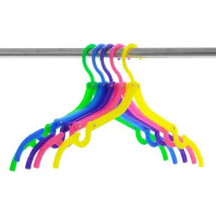 White 4-Crack Rotatable Coat Hat Hanger — feature 2