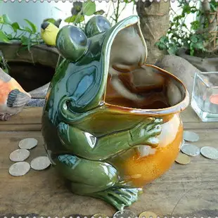 Owl Ceramic Soup Spoon Rack Ornament — feature 7