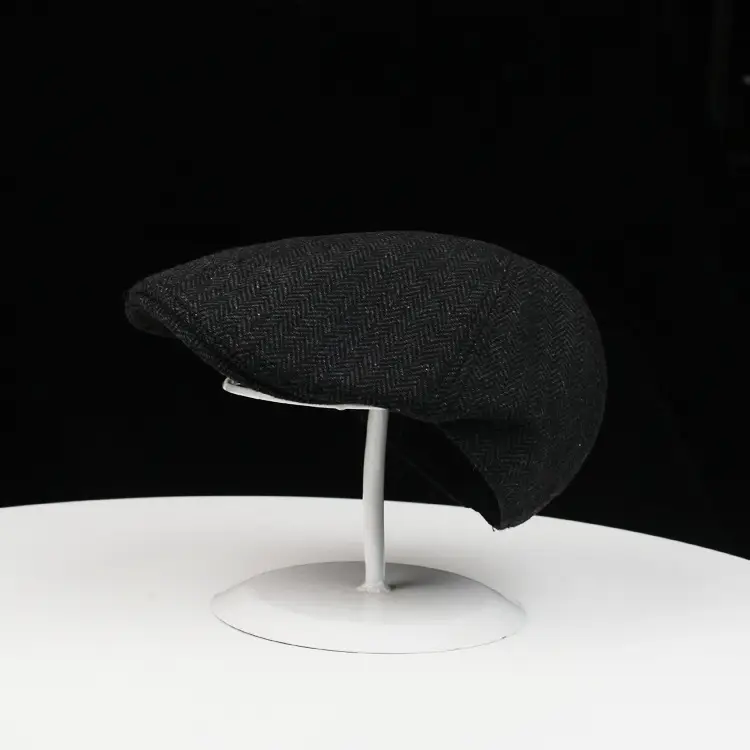 Men's Black Retro Newsboy Cap Winter Outdoor - Image 4