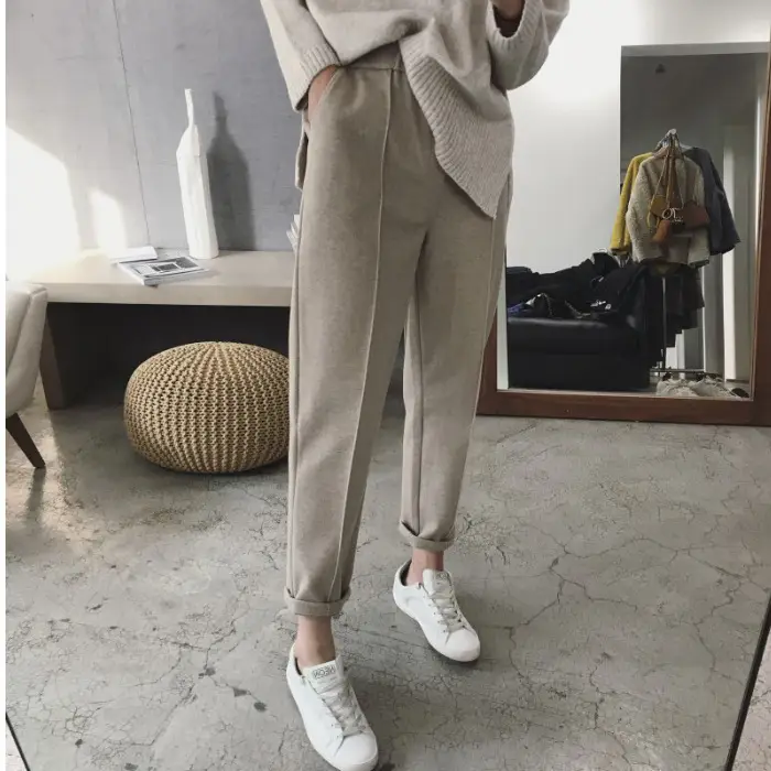 Women's Black Woolen Trousers Radish Design - Image 5