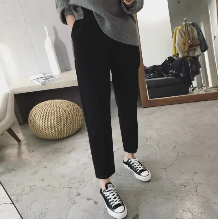 Women's Black Woolen Trousers Radish Design - Image 6