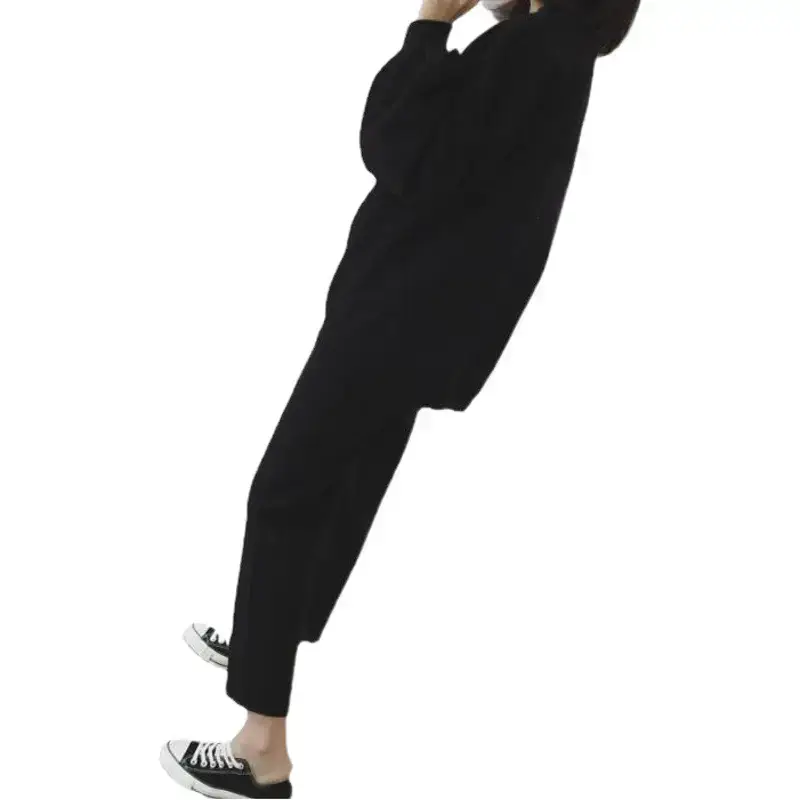 Women's Black Woolen Trousers Radish Design