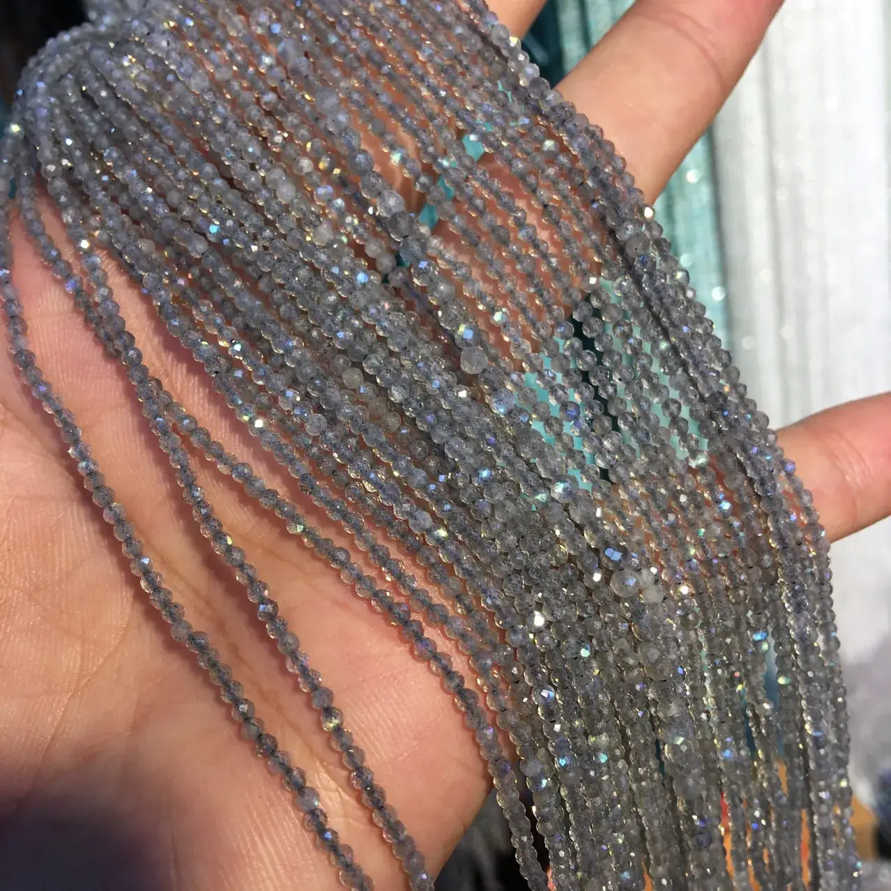 Tourmaline Gem Angle Loose Beads 2-2.8mm Moonlight Black Tip — feature 3