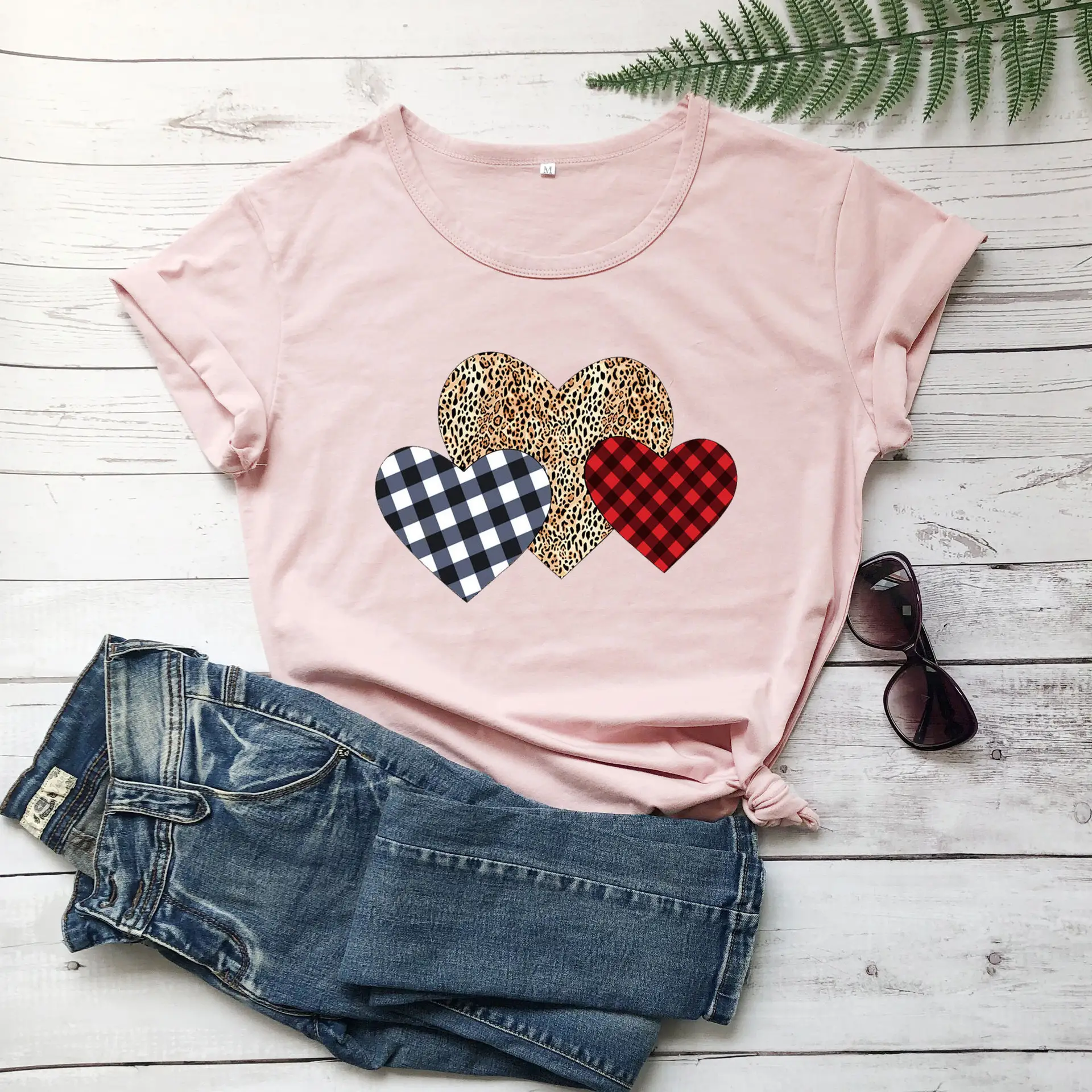 White Heart Print Short Sleeve T-Shirt with Denim Shorts - Image 6