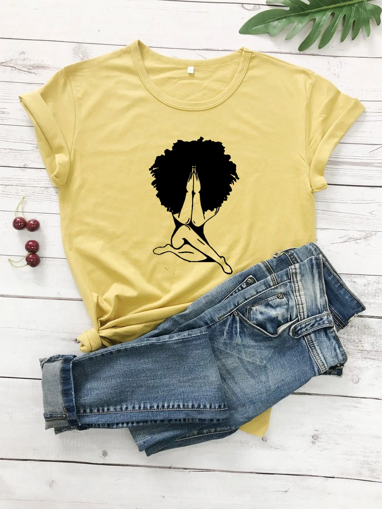 T-shirt with Explosion Head Girl Design Yellow - Image 10