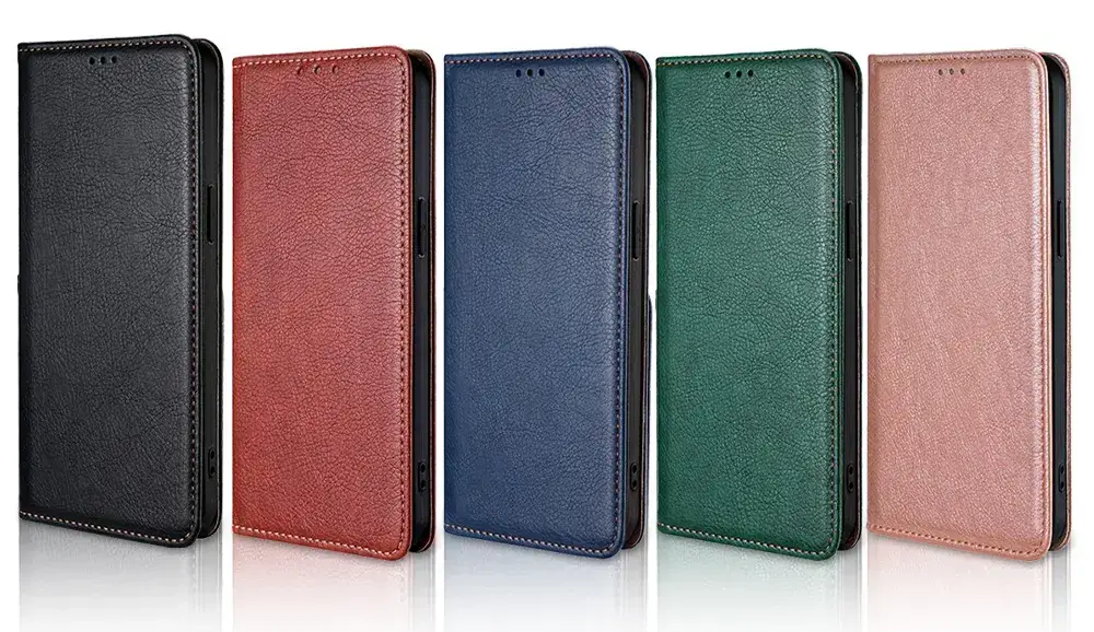 Black Leather Magnetic Phone Case for iPhone 15 Pro — feature 3