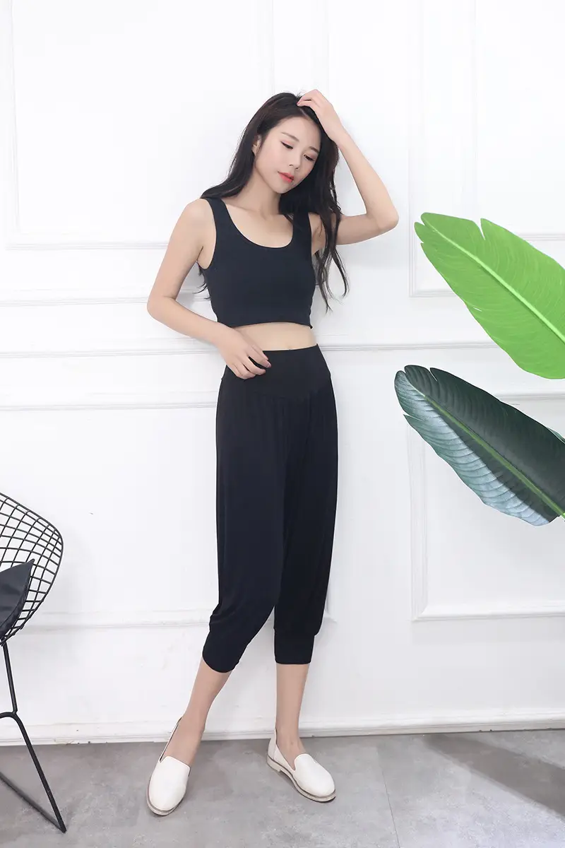 Grey High Waist Cropped Yoga Pants for Women — feature 11
