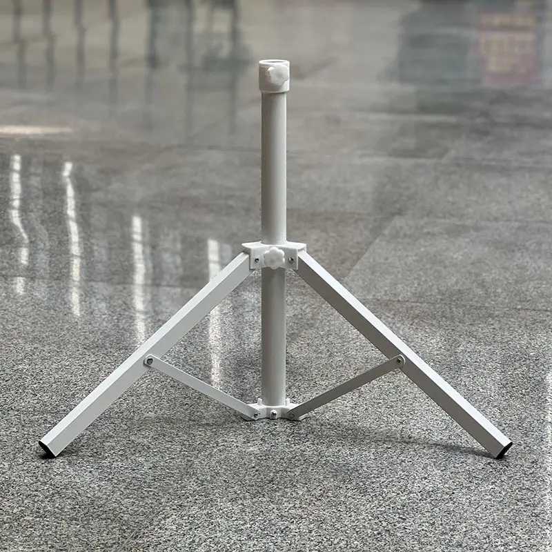 Four-legged folding umbrella stand for beach and office use - Image 5
