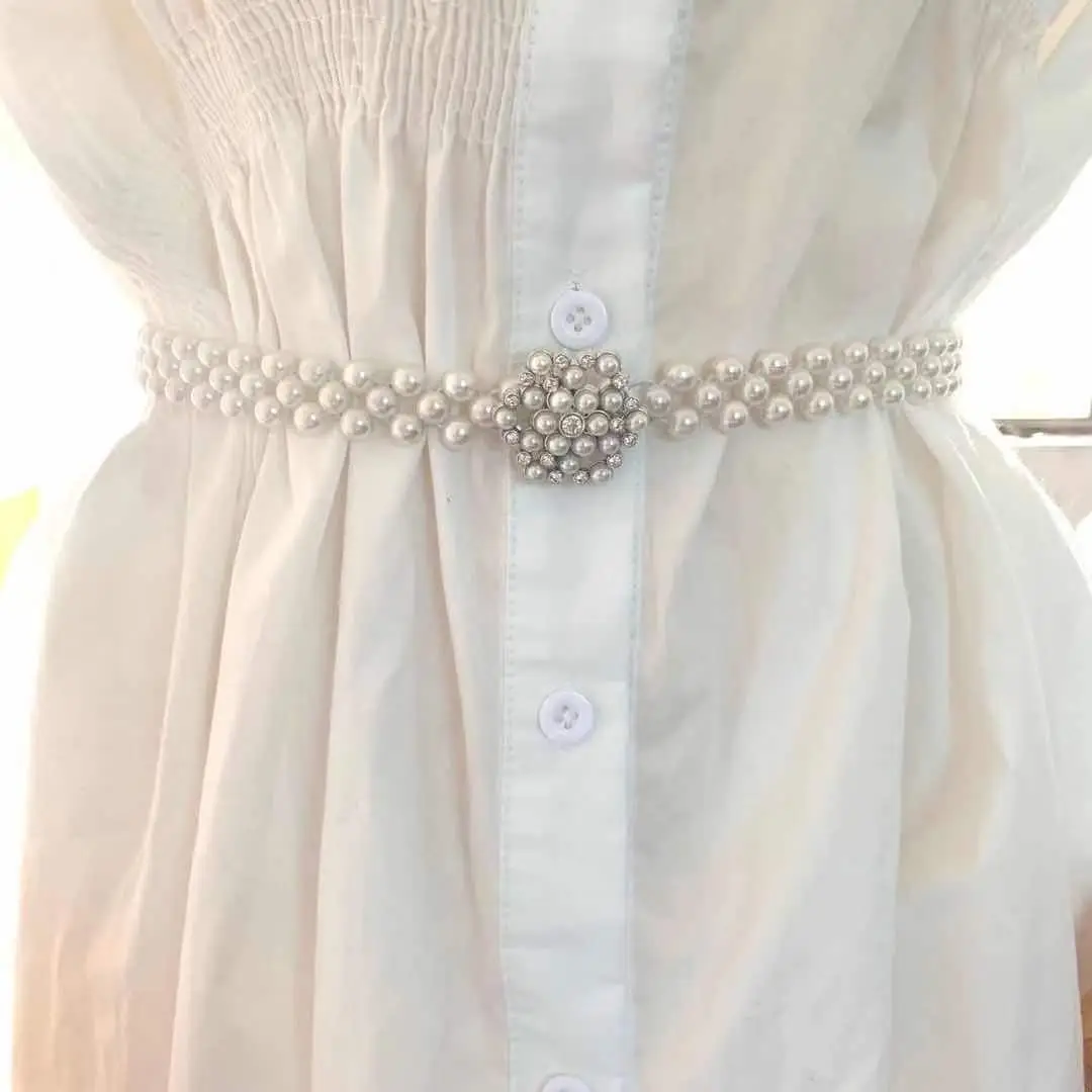 White Pearl Belt with Rhinestone Centerpiece for Women - Image 5