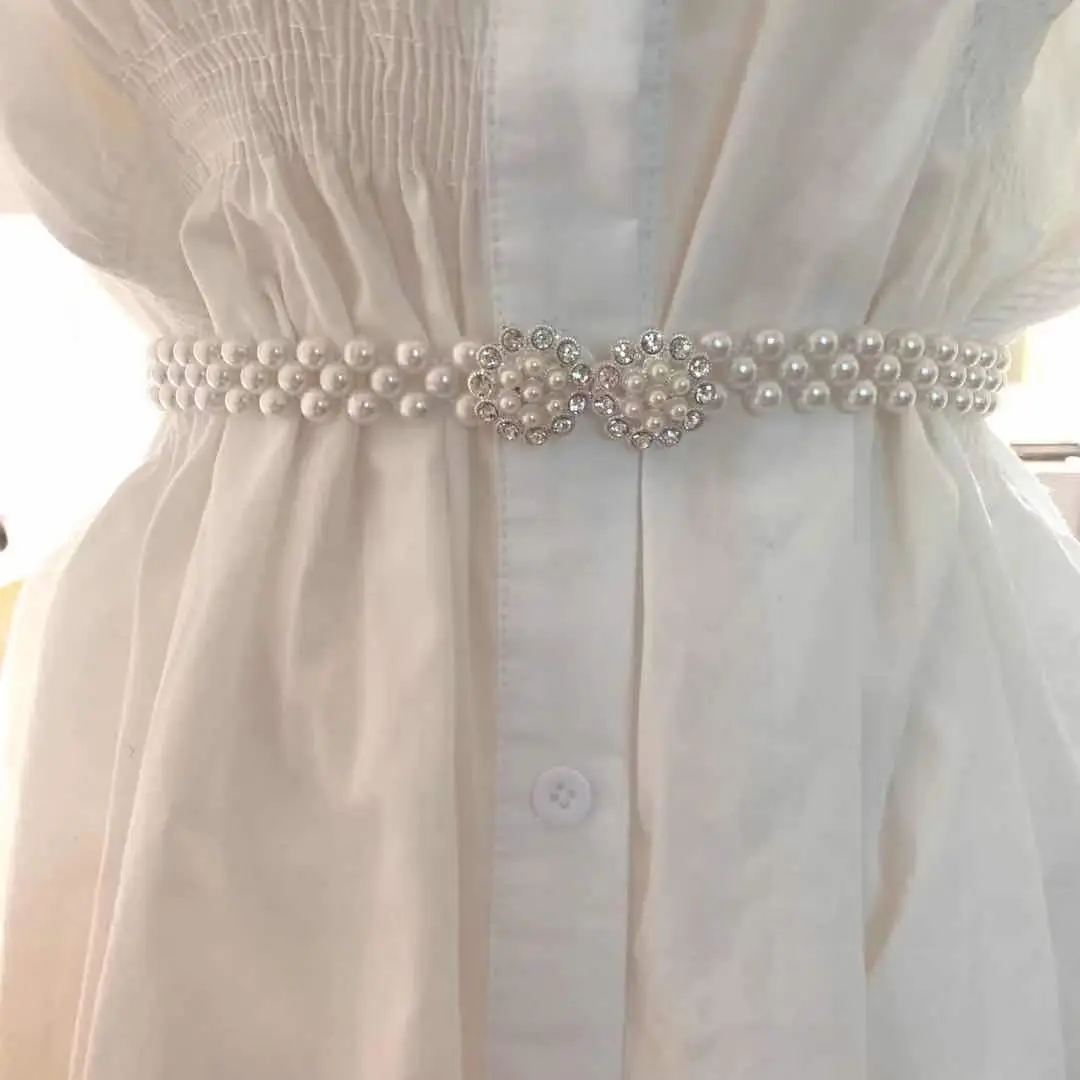 White Pearl Belt with Rhinestone Centerpiece for Women - Image 6