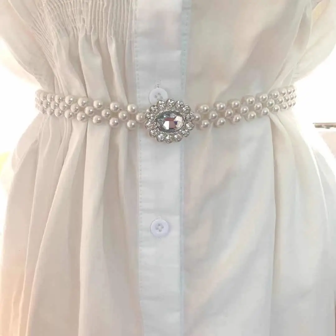 White Pearl Belt with Rhinestone Centerpiece for Women - Image 7