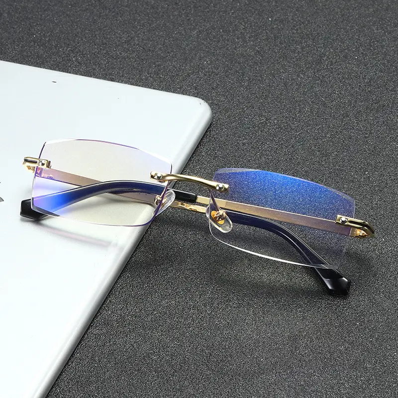 Anti-blue Light Spectacle Frame for Myopia & Border Protection - Image 6