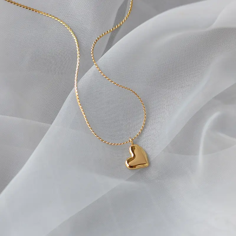 Love Heart Japanese Student Necklace Gold Titanium Steel Plated 18K - Image 3
