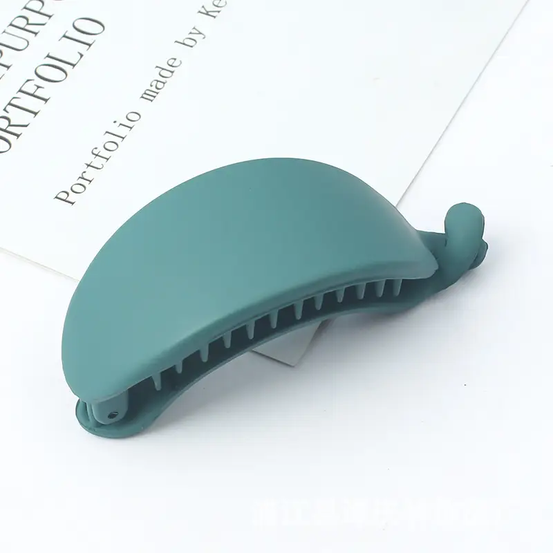 Gray Hair Clip for Women's Hair Styling - Image 9
