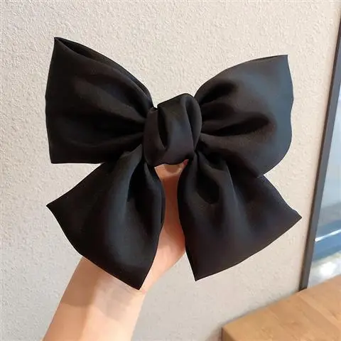 Red Oversized Bow Hairpin for Girls - Image 2