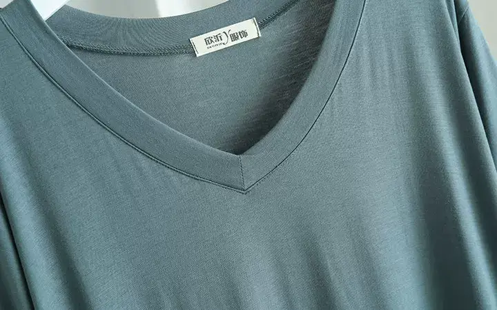 Women's Gray V-Neck Modal T-Shirt Large — feature 23