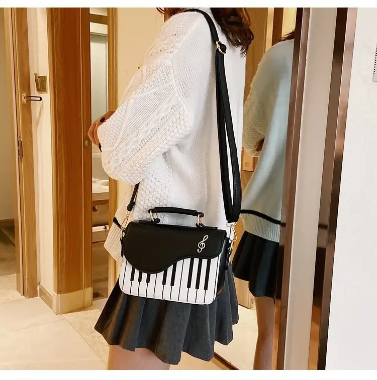 Piano Key Design Women's Shoulder Bag Brown White — feature 22