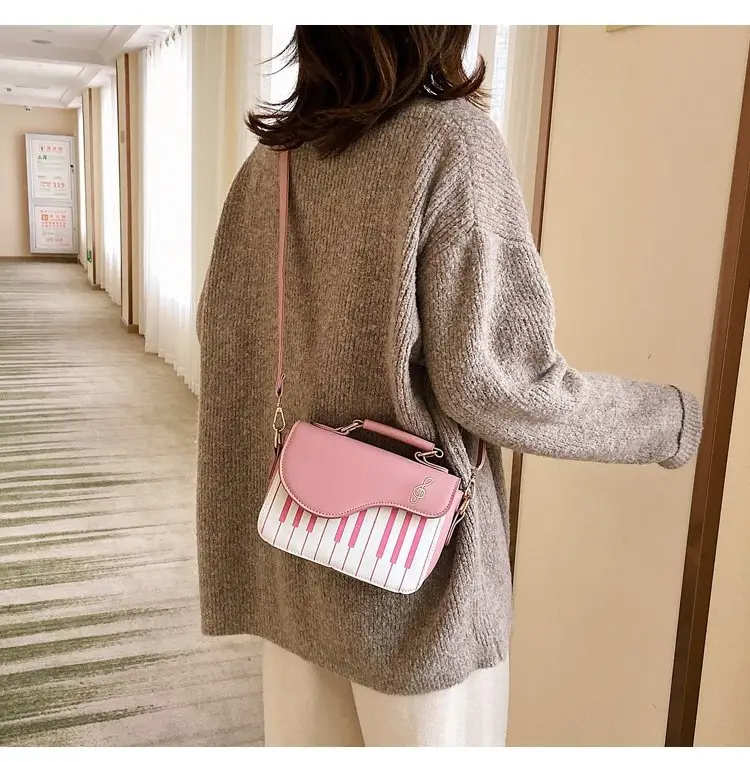 Piano Key Design Women's Shoulder Bag Brown White — feature 29
