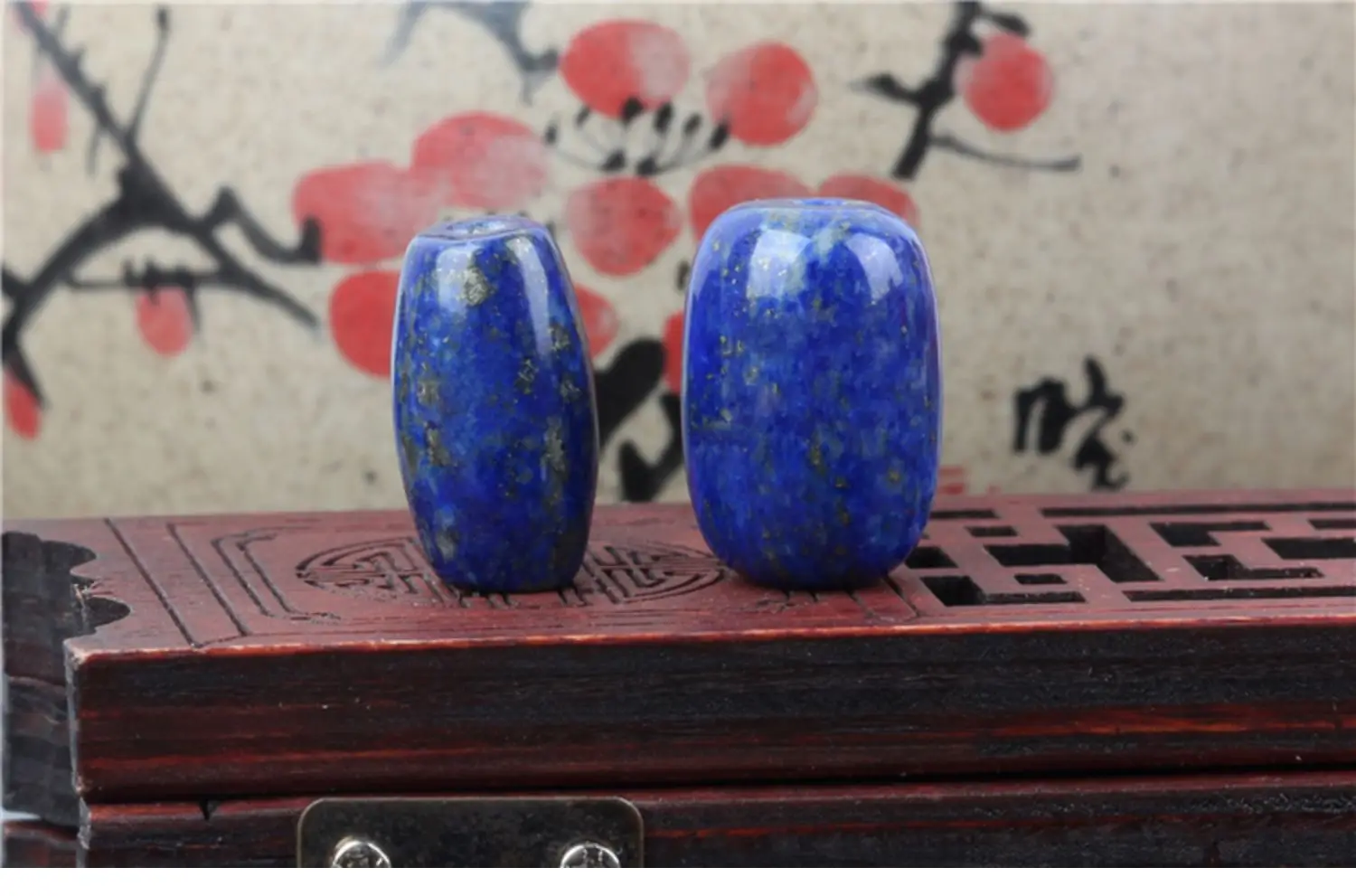 Raw Blue Lapis Lazule Bucket Beads Set — feature 7