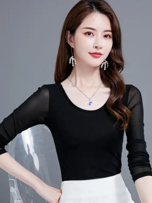 Elegant Women's White Long Sleeve T-Shirt with Glitter Silk Detail - Image 6