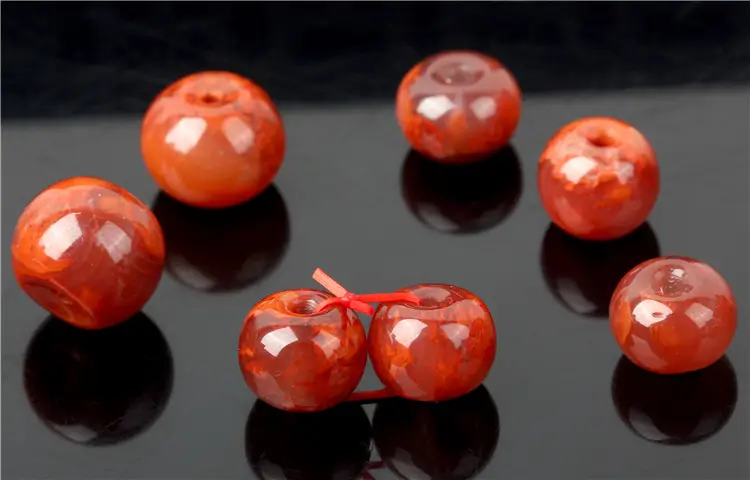Raw South Red Agate Scattered Beads Drum Beads Round — feature 11