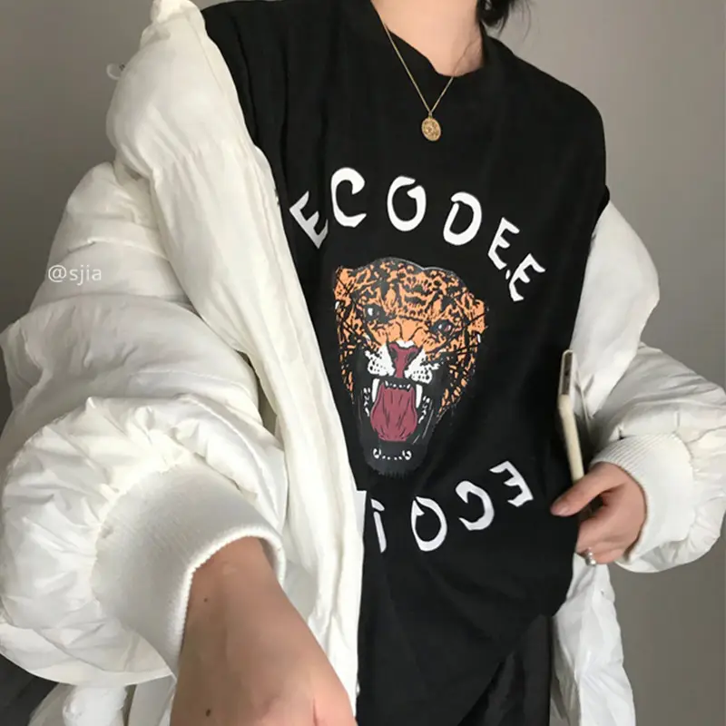 Korean Style Women Black Graphic T-Shirt Round Neck Loose - Image 5