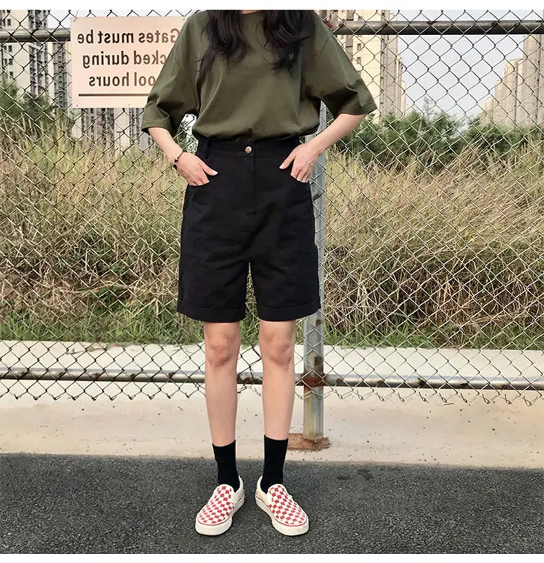 2025 Summer Women's Green Embroidered T-Shirt — feature 5