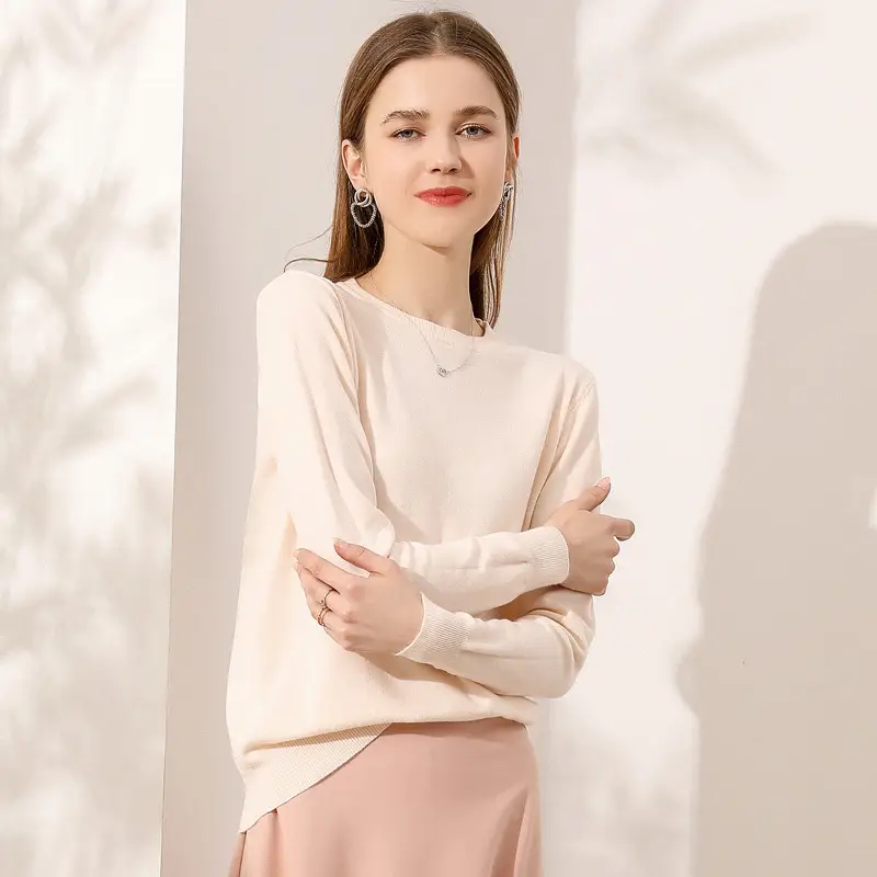 Women's Grey Knitted Long Sleeve Sweater Round Neck - Image 16