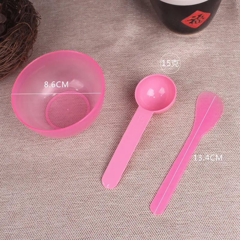 3-Piece Pink Plastic Mask Set for DIY Beauty - Image 4