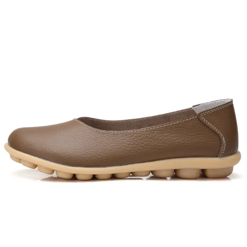 2020 Autumn and Winter Cowhide Beanie Shoes Women's Large Size Mom's Shoes Flat Maternity Shoes Tbottomon Soft Sole 35-44 - Image 9