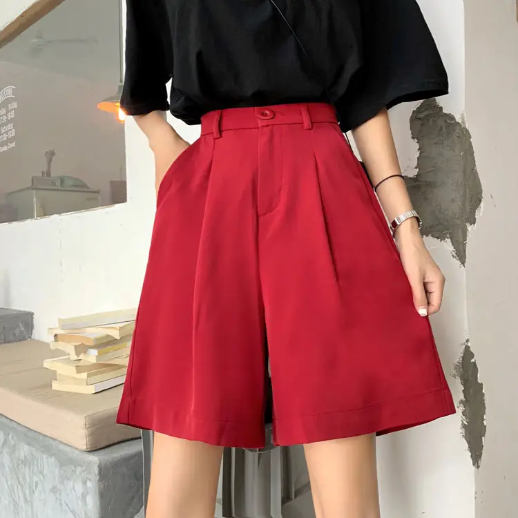 Black Loose Slimming Shorts for Women 2025 — feature 15