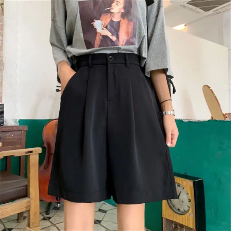 Black Loose Slimming Shorts for Women 2025 — feature 19