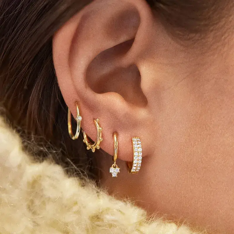 Gold Zircon Diamond Earrings Set with C-Shape Buckle