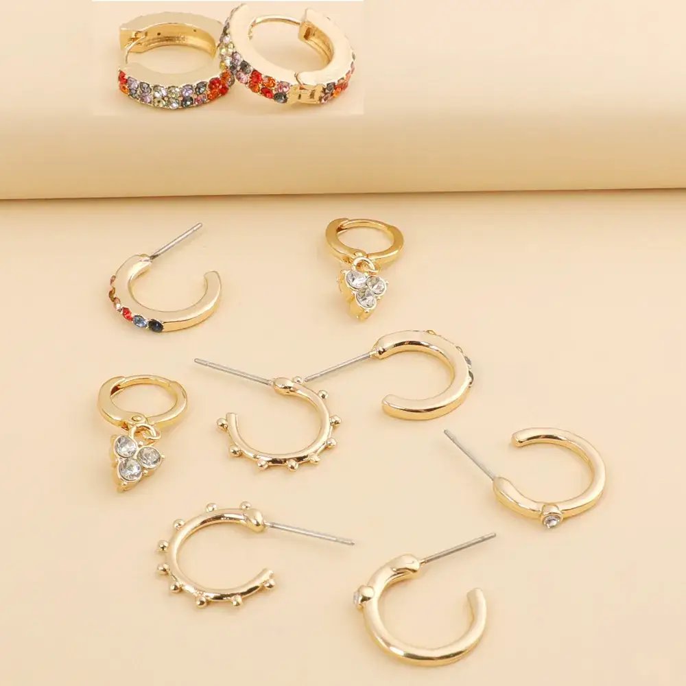 Gold Zircon Diamond Earrings Set with C-Shape Buckle — feature 3