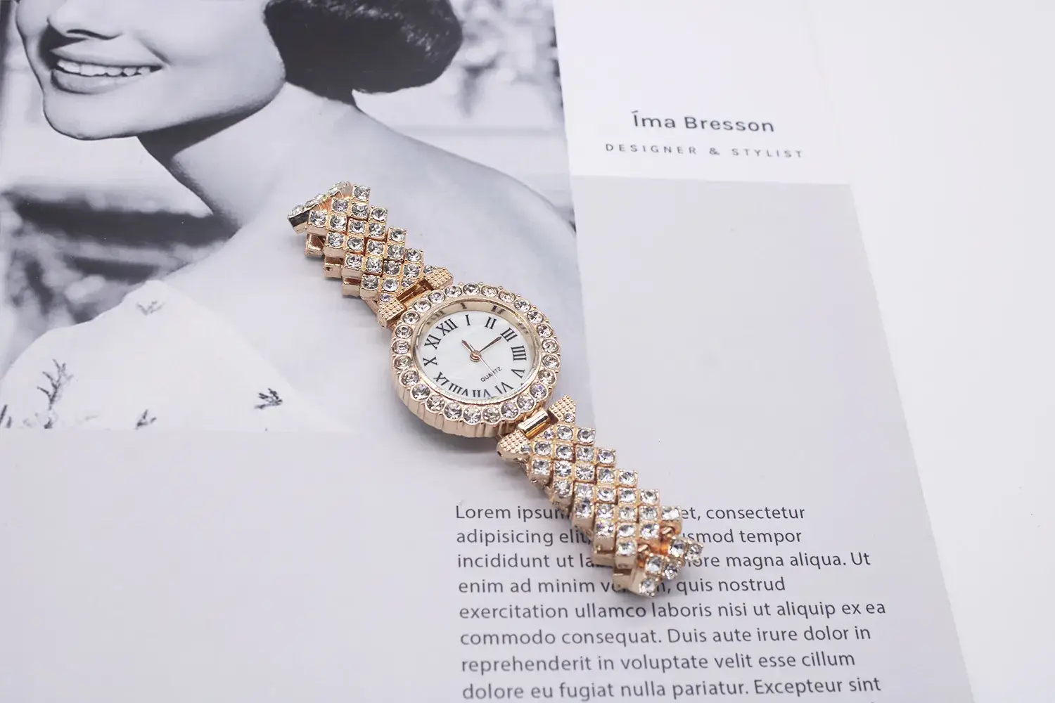 Women's Diamond Bracelet Watch Set with Chain — feature 11