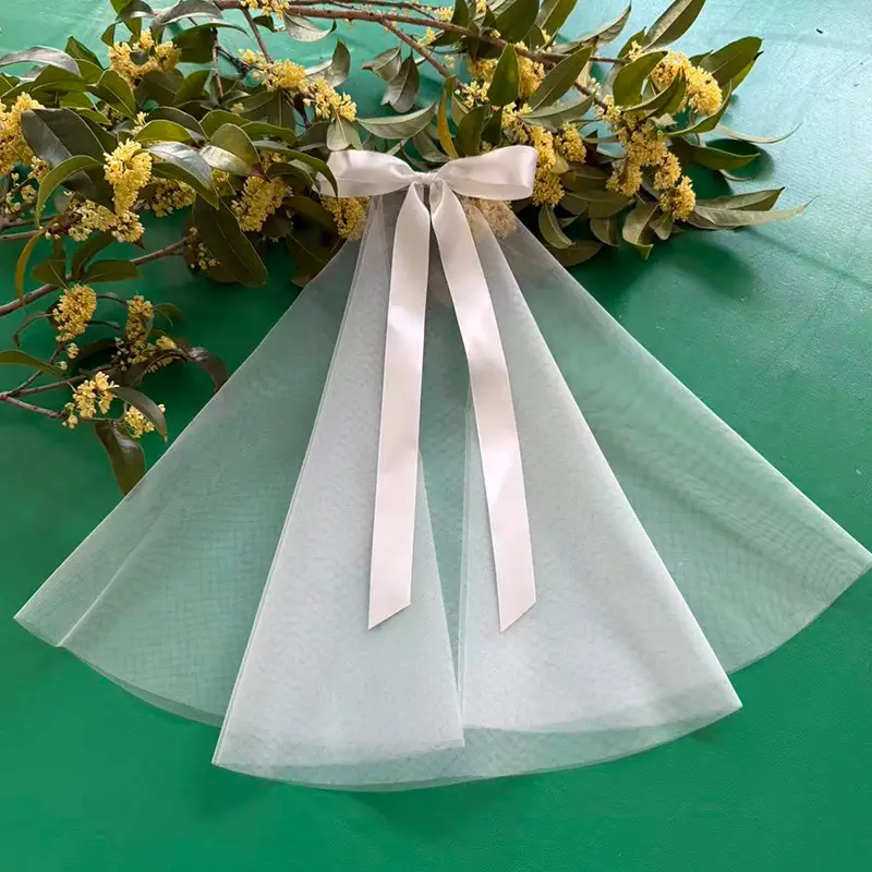 White Travel Bow Veil for Bridal Wear - Image 4