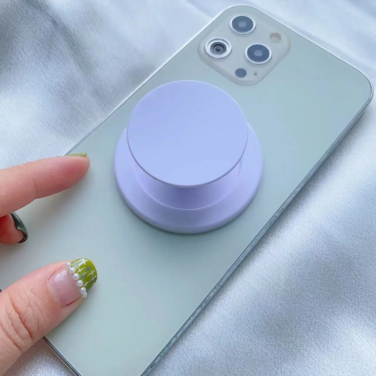 Mobile Phone Magnetic Stand with Pop-Up Design - Image 12