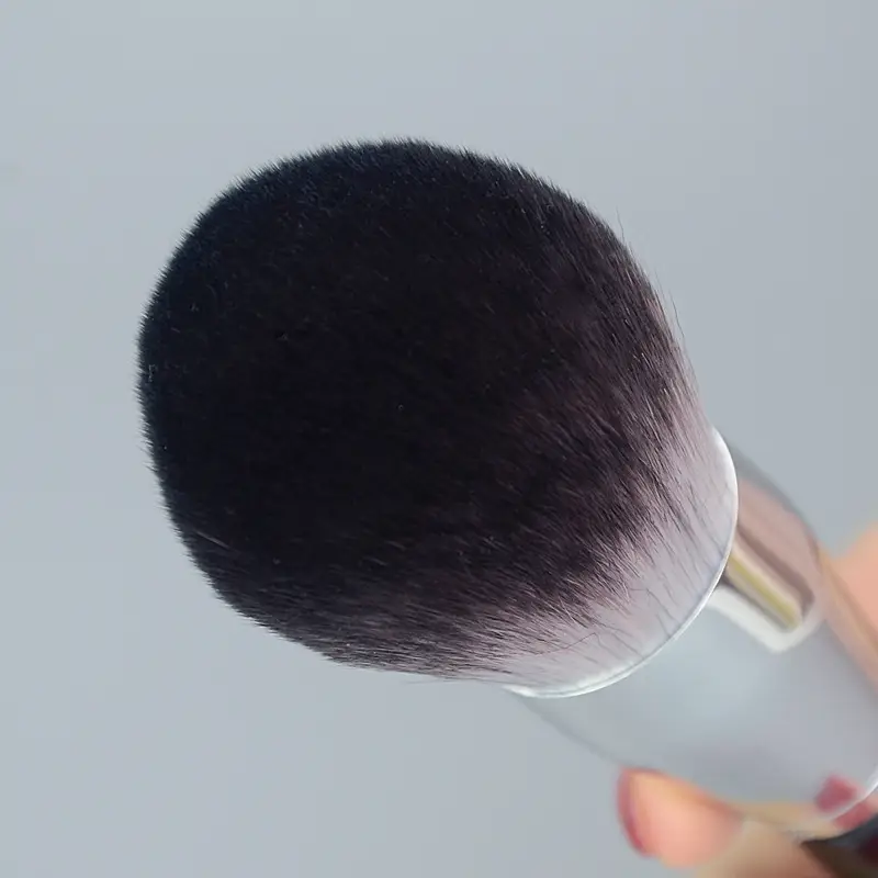 Silk Home No. 91 Flame-Shaped Powder Brush — feature 5
