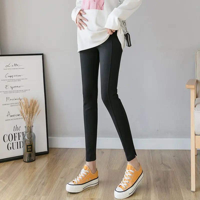 2023 Pregnant Women's Grey Leggings with Harley Icon — feature 17