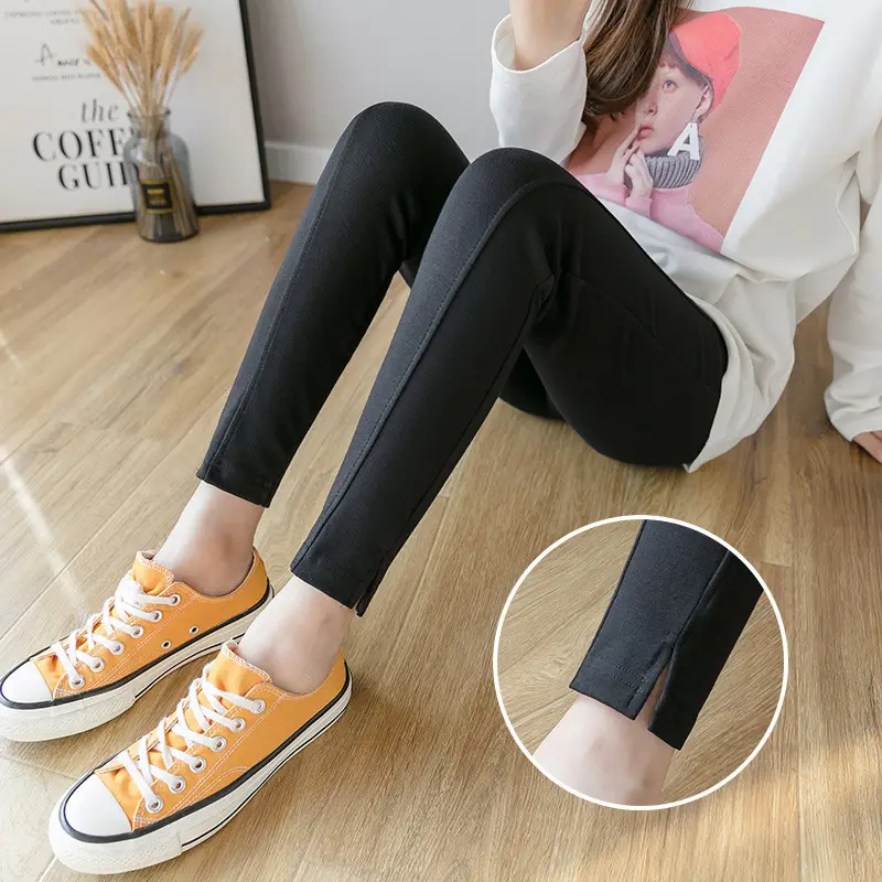 2023 Pregnant Women's Grey Leggings with Harley Icon - Image 3