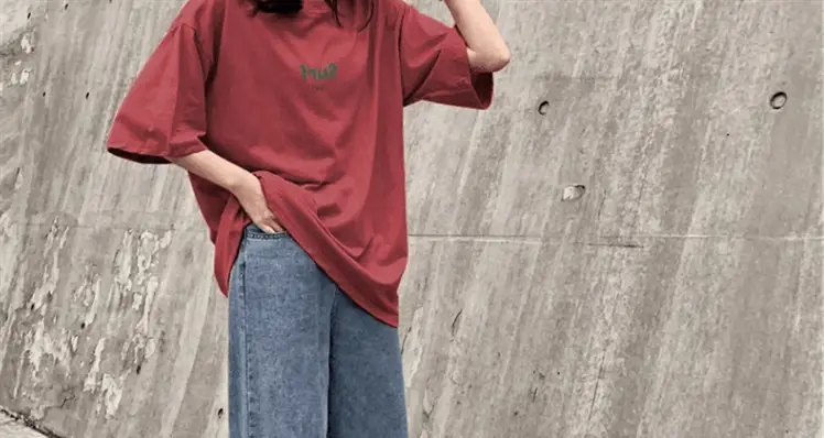 Women Loose Fit Red T-Shirt 2025 Summer Plus Size — feature 15