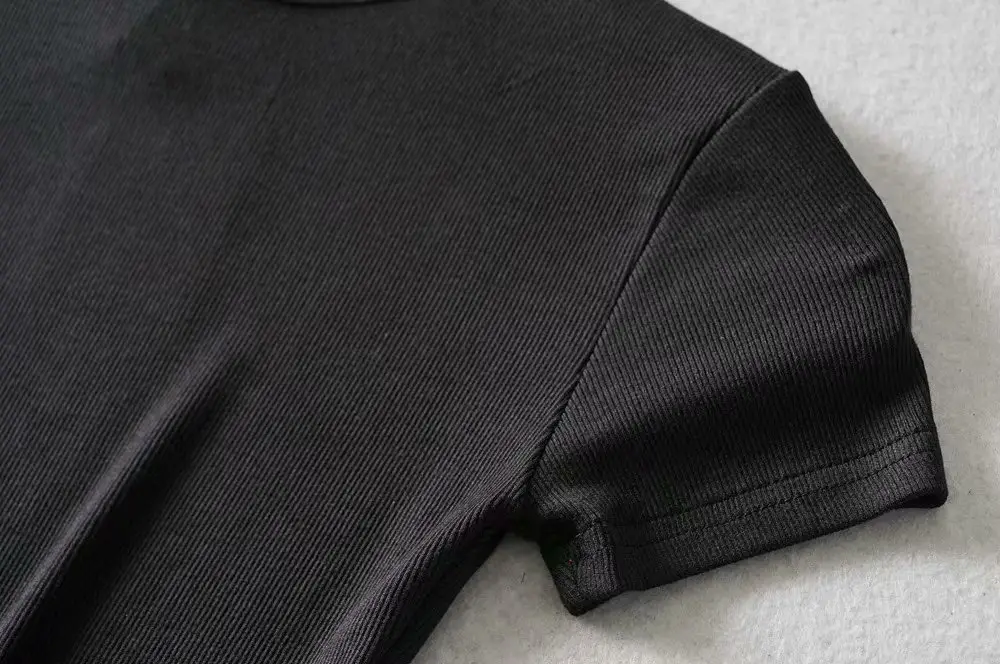 Black Slim Fitting Round Neck T-Shirt for Men — feature 35