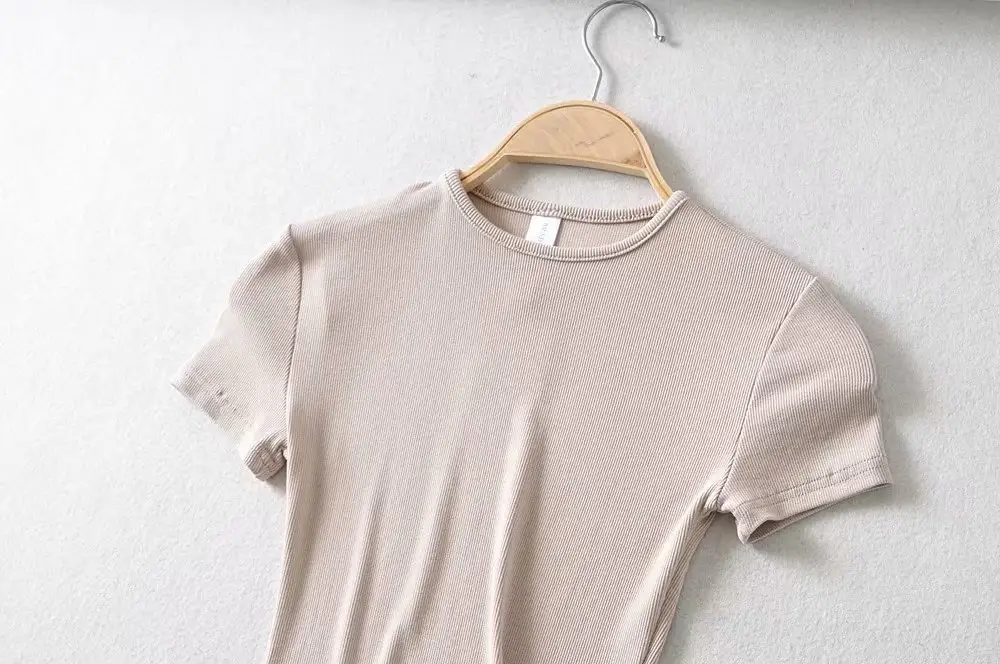 Black Slim Fitting Round Neck T-Shirt for Men — feature 37