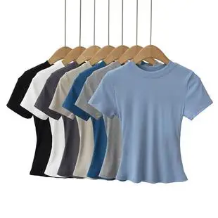 Black Slim Fitting Round Neck T-Shirt for Men — feature 5