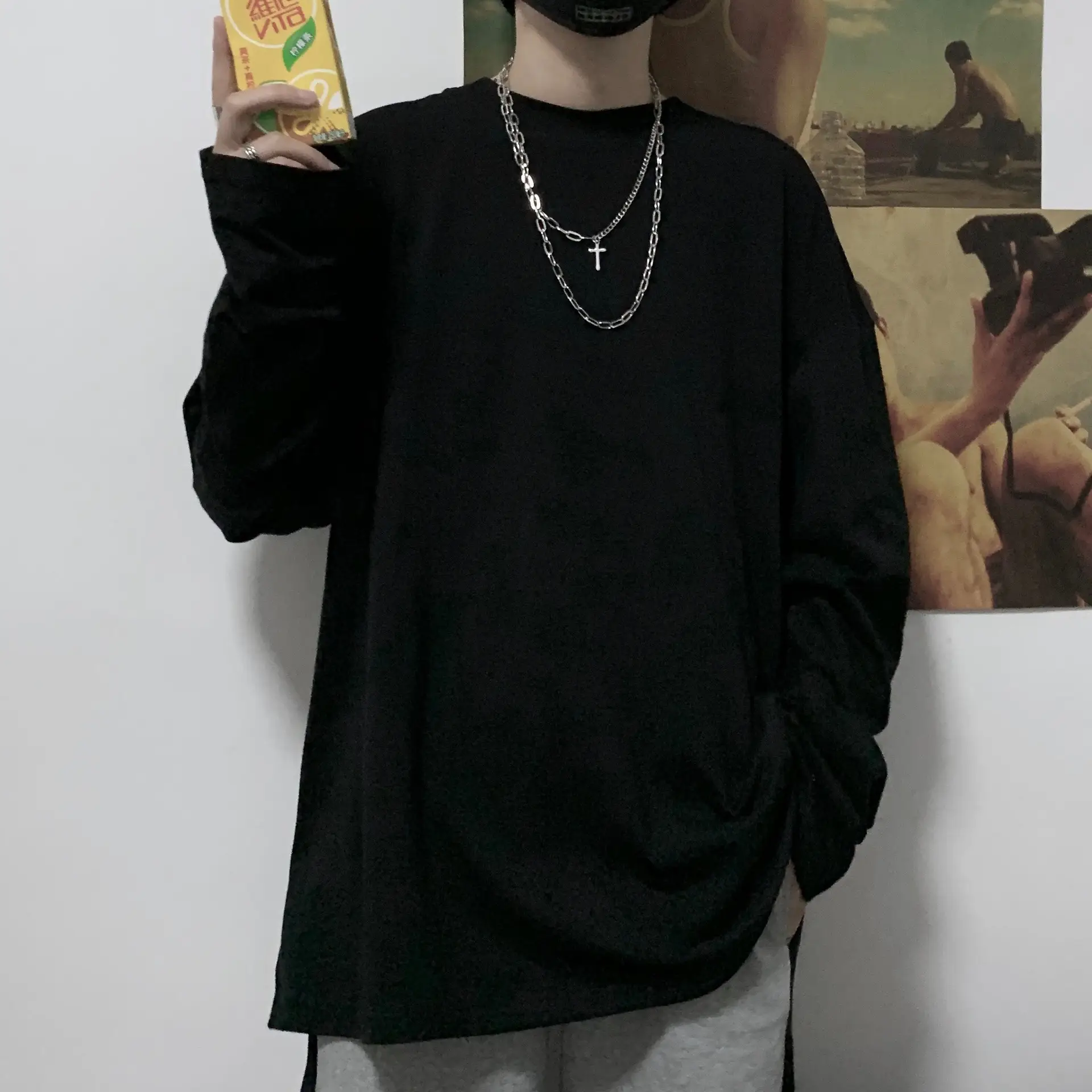 Men Black Long Sleeve T-Shirt with Chain Necklace - Image 5