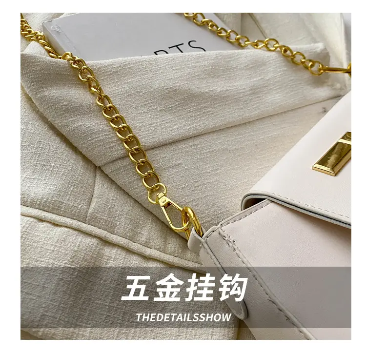 White Chain Shoulder Bag with Gold Embroidery — feature 5